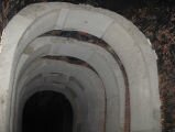 Glenfield Tunnel showing concrete reinforcements added in 2007/8.